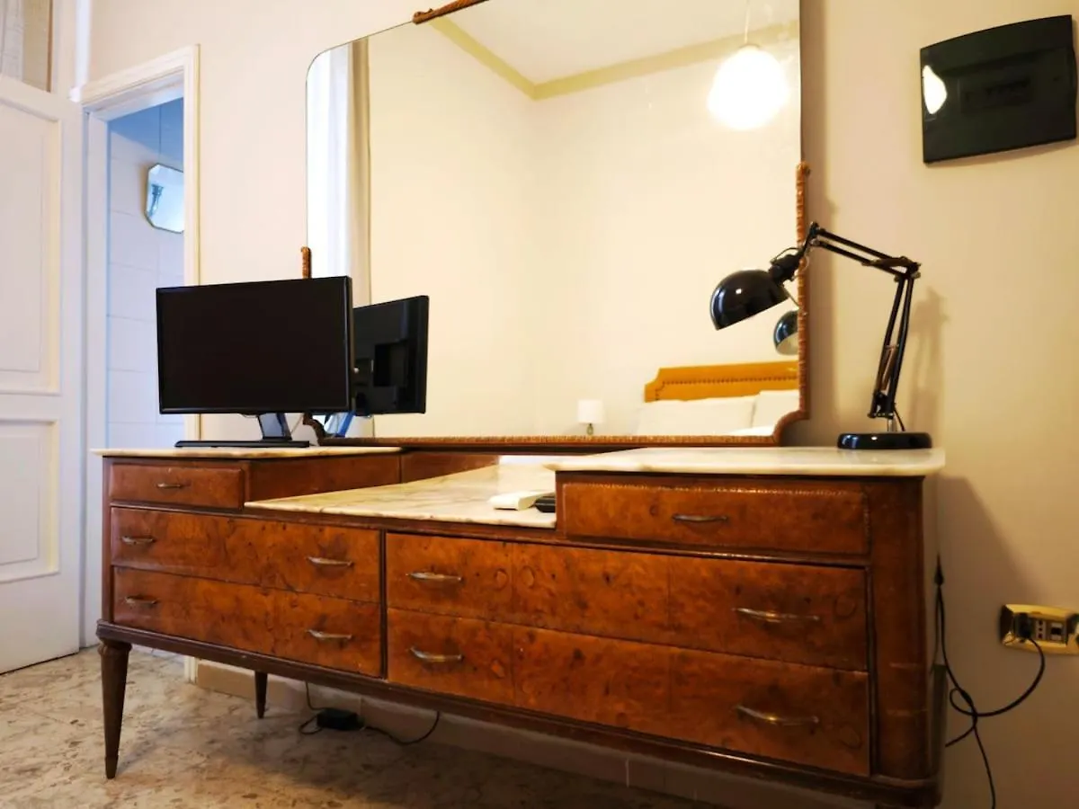 Domus Lux Apartment Naples